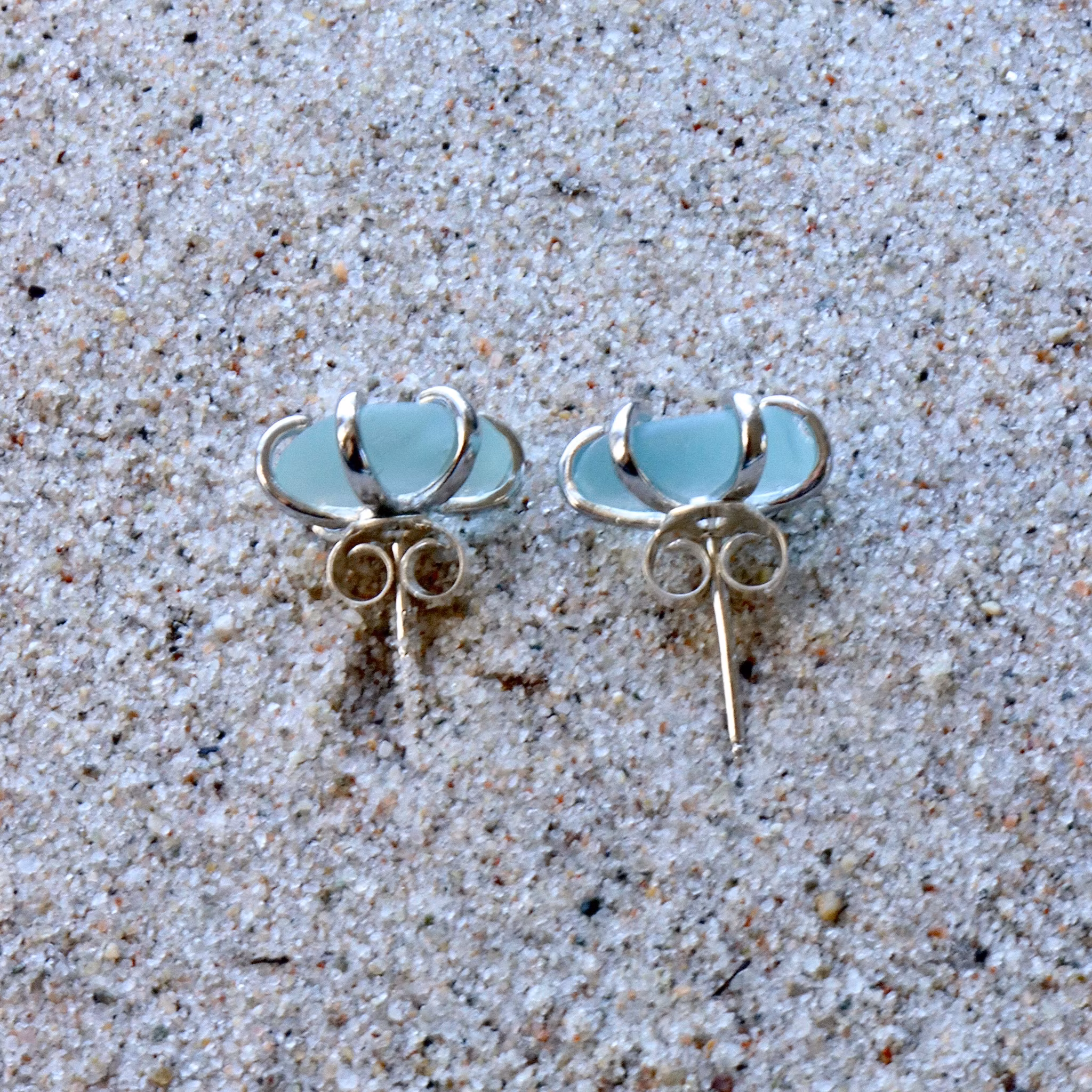 Clean Water stiftörhängen