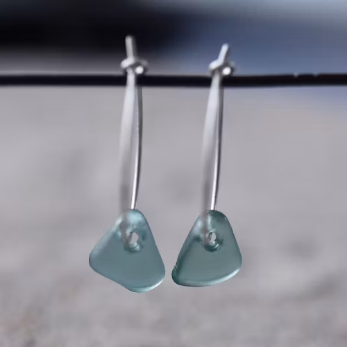 Small Loop Endless Blue örhängen