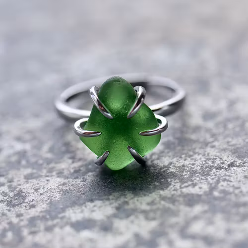 Lucky Green ring