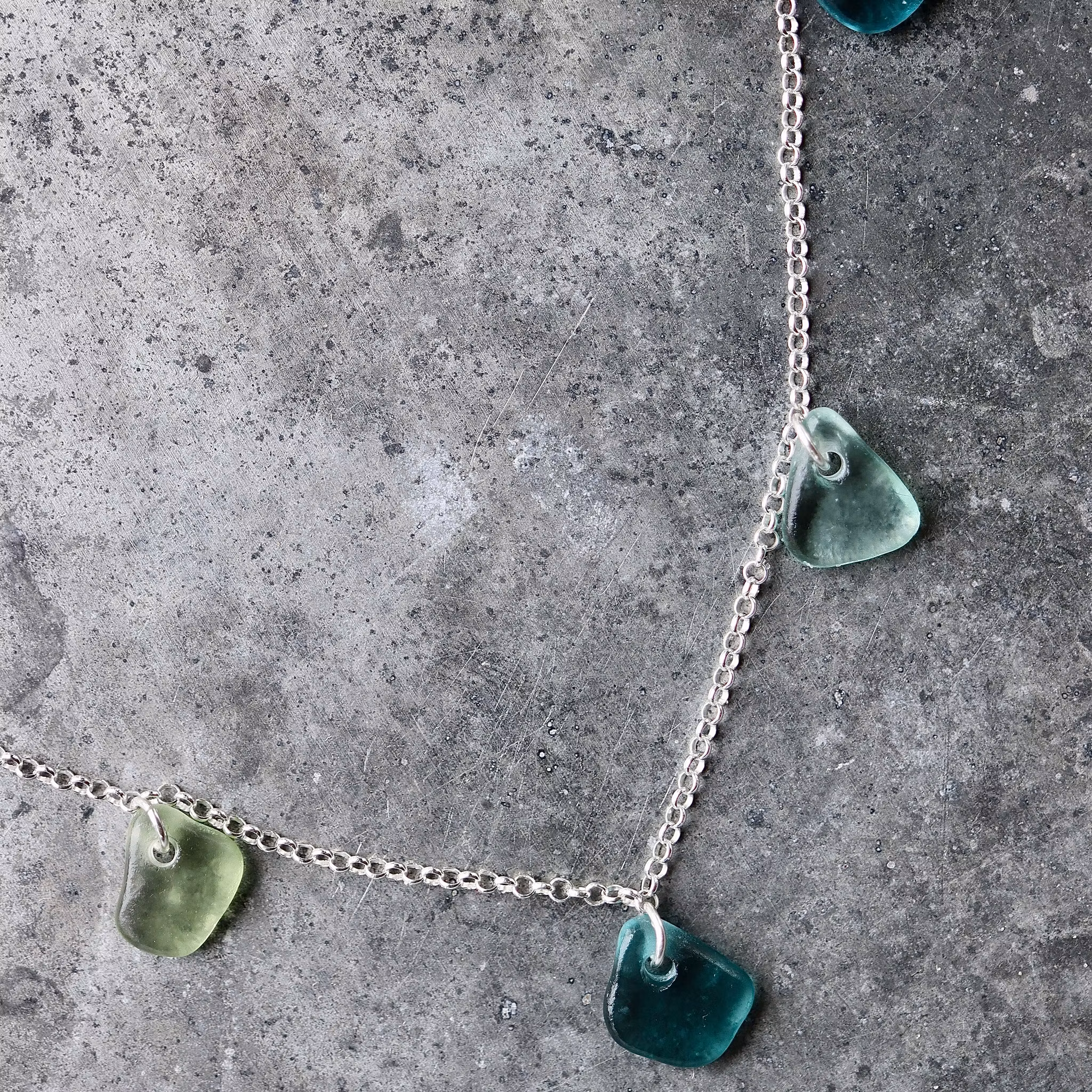 Long Treasure Hunter´s Watercolors halsband