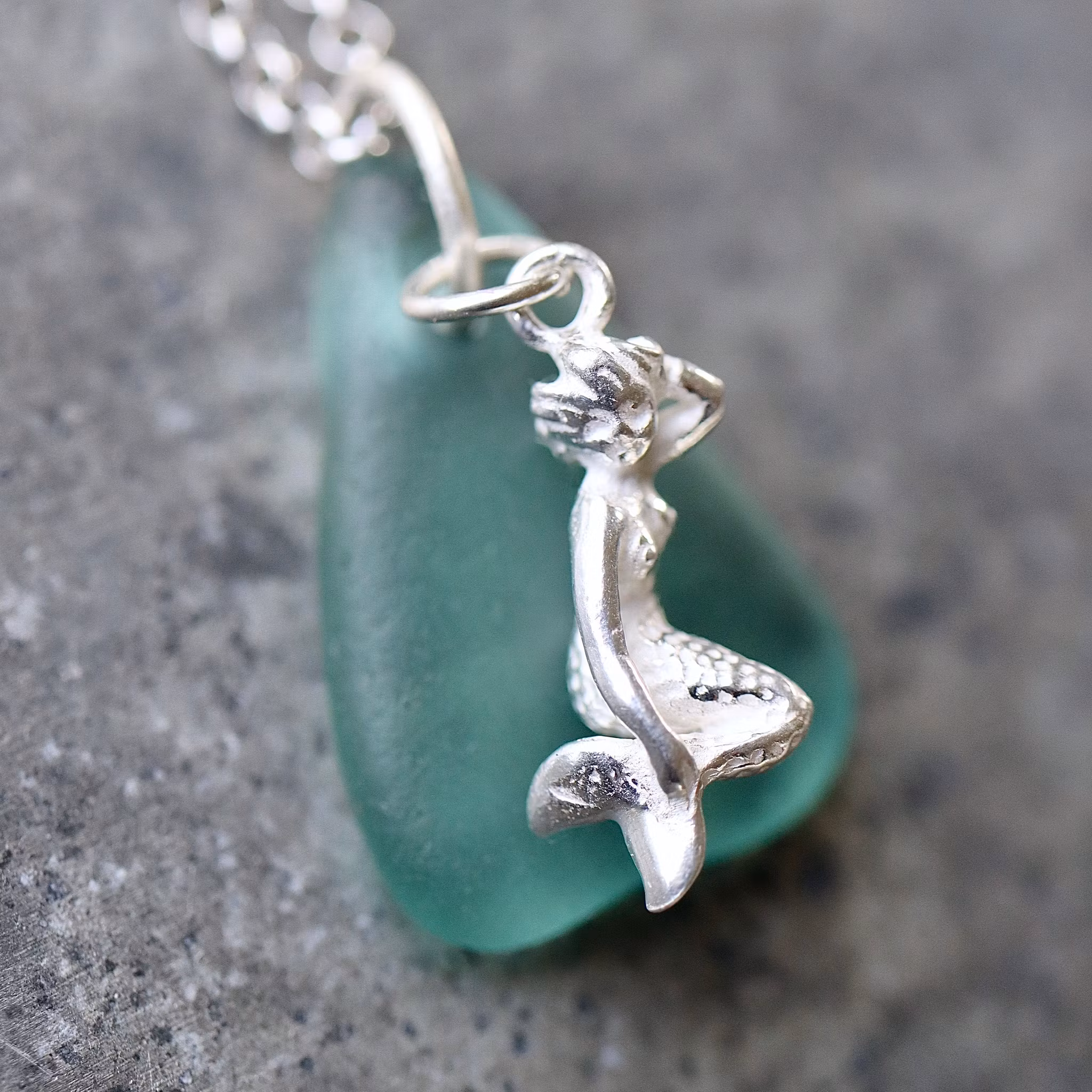 Maid Of The Ocean berlockhalsband