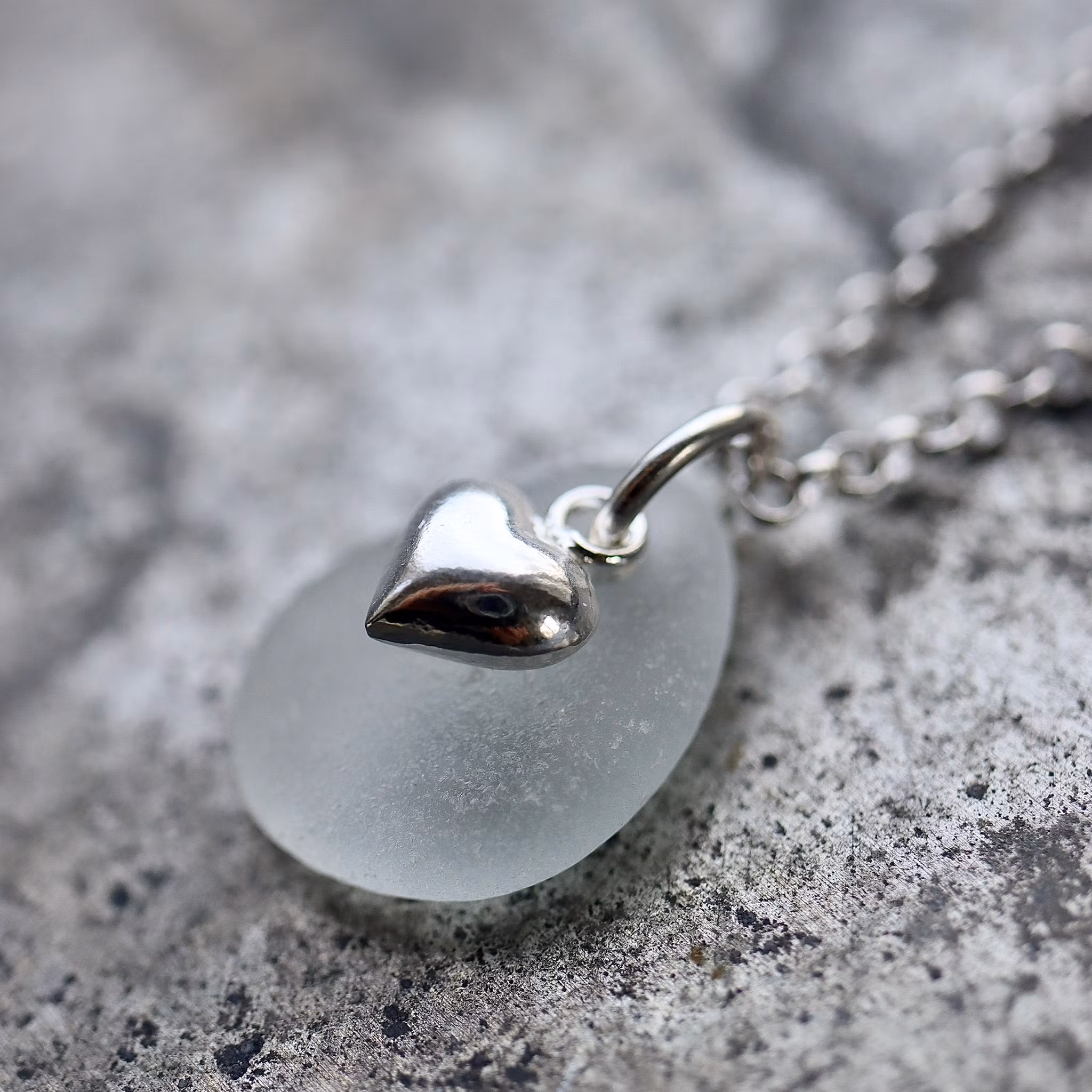 Shimmering Heart berlockhalsband