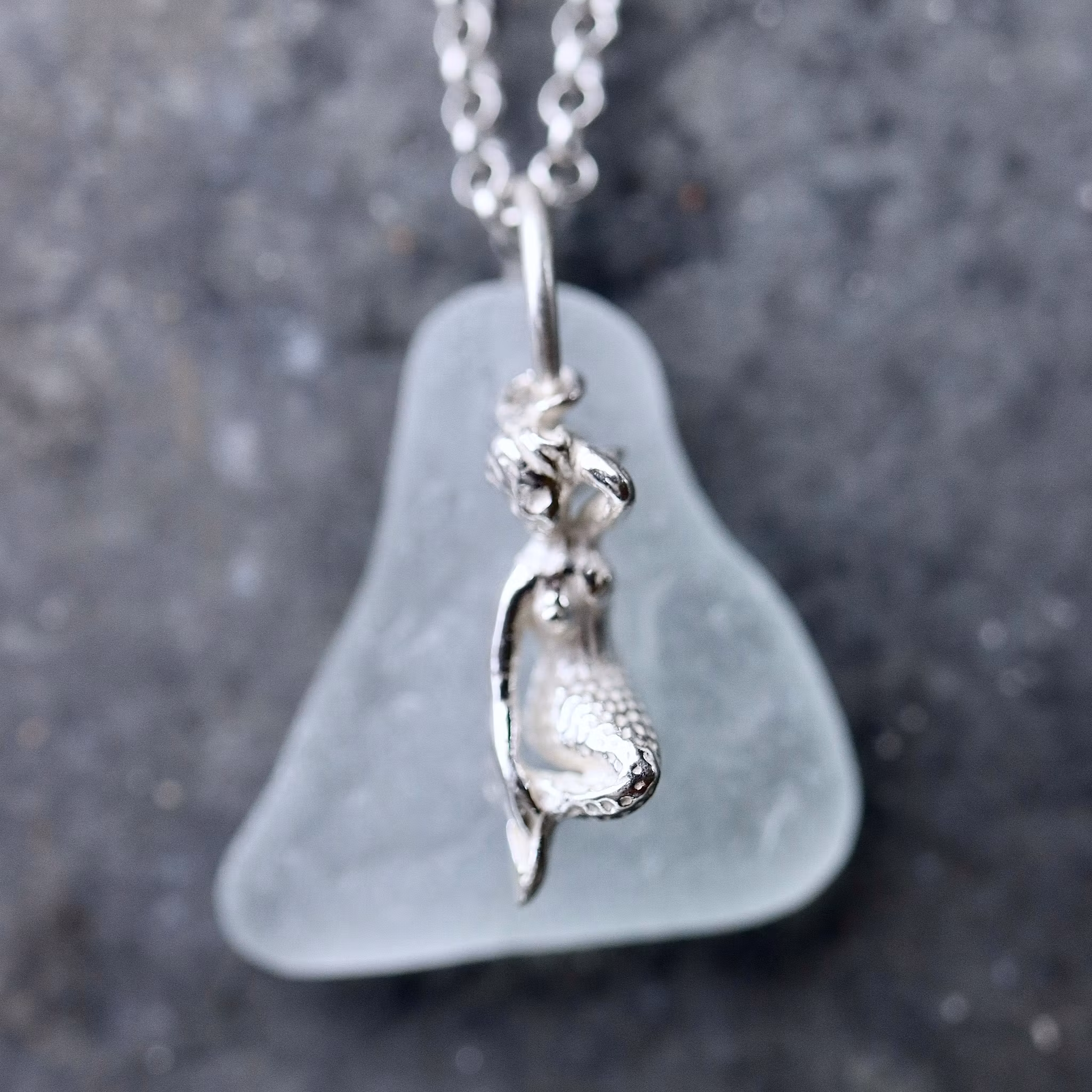 Mermaid In A Wave berlockhalsband