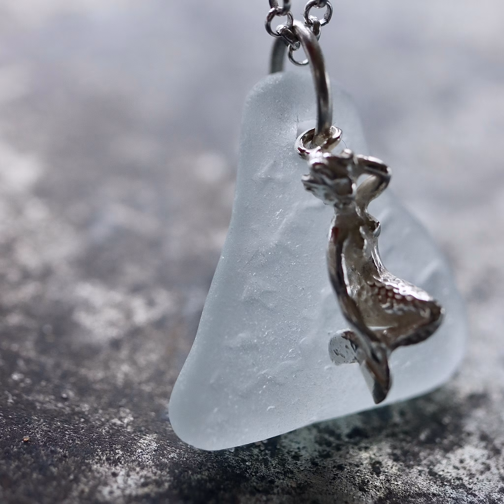 Mermaid In A Wave berlockhalsband