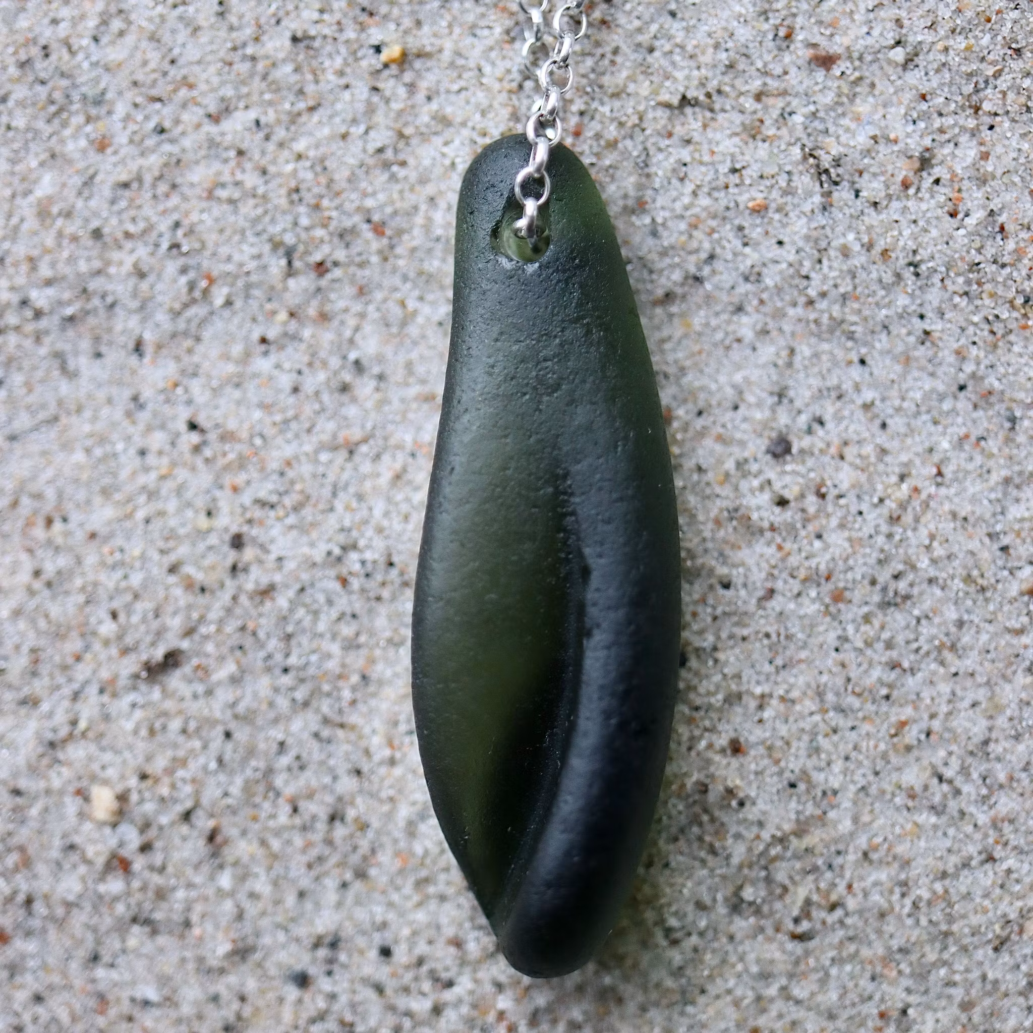 Strange But Gorgeous halsband