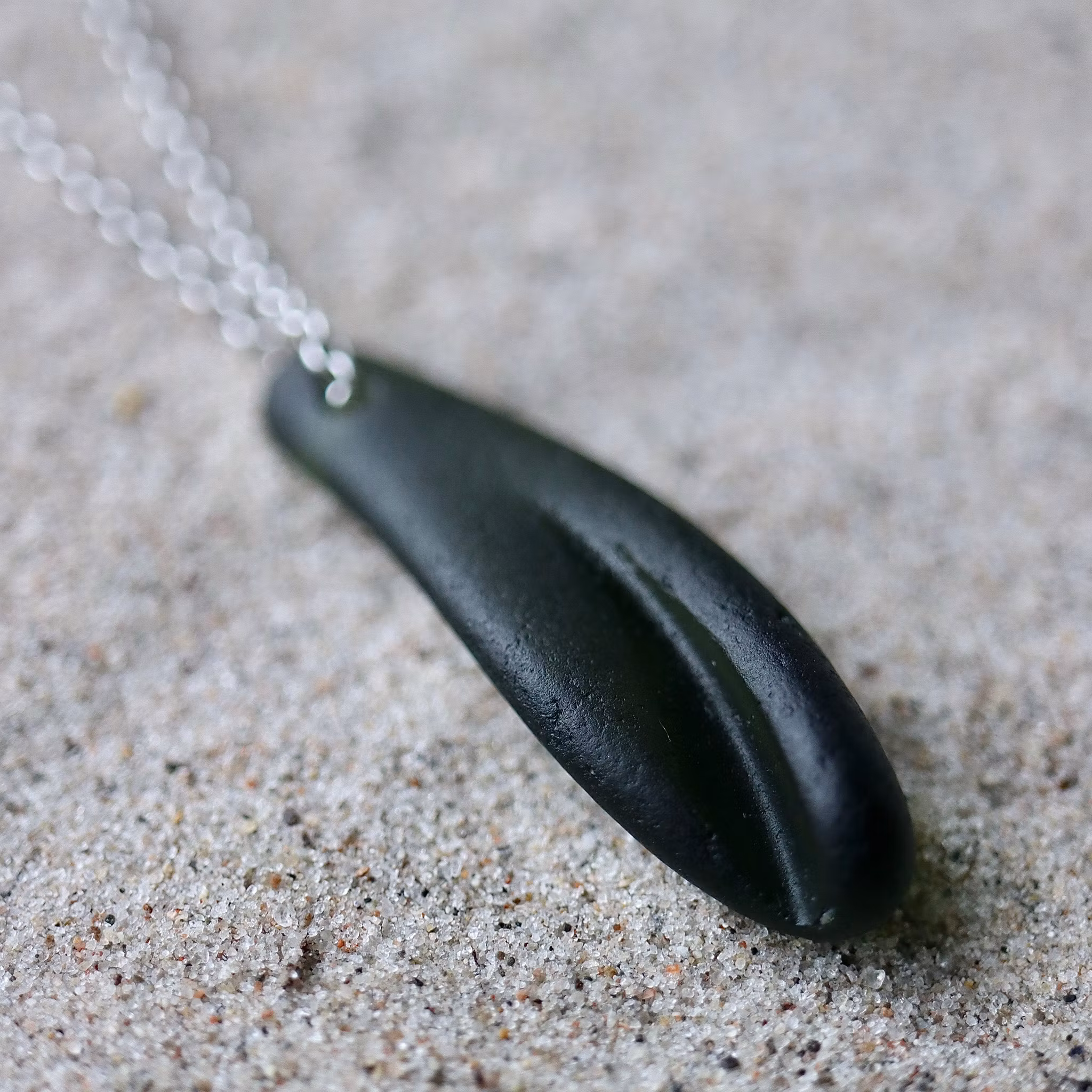 Strange But Gorgeous halsband