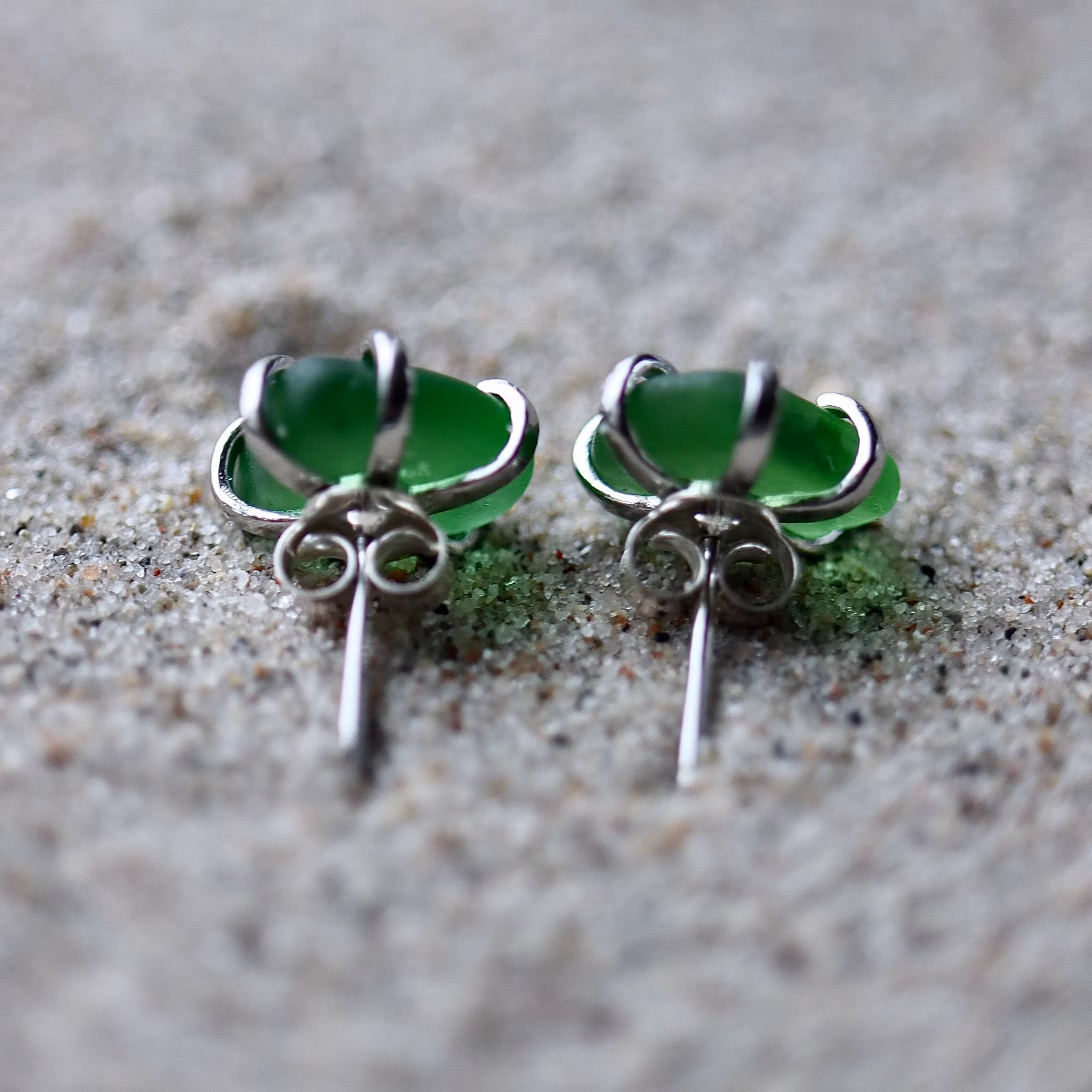 Magic Greens stiftörhängen