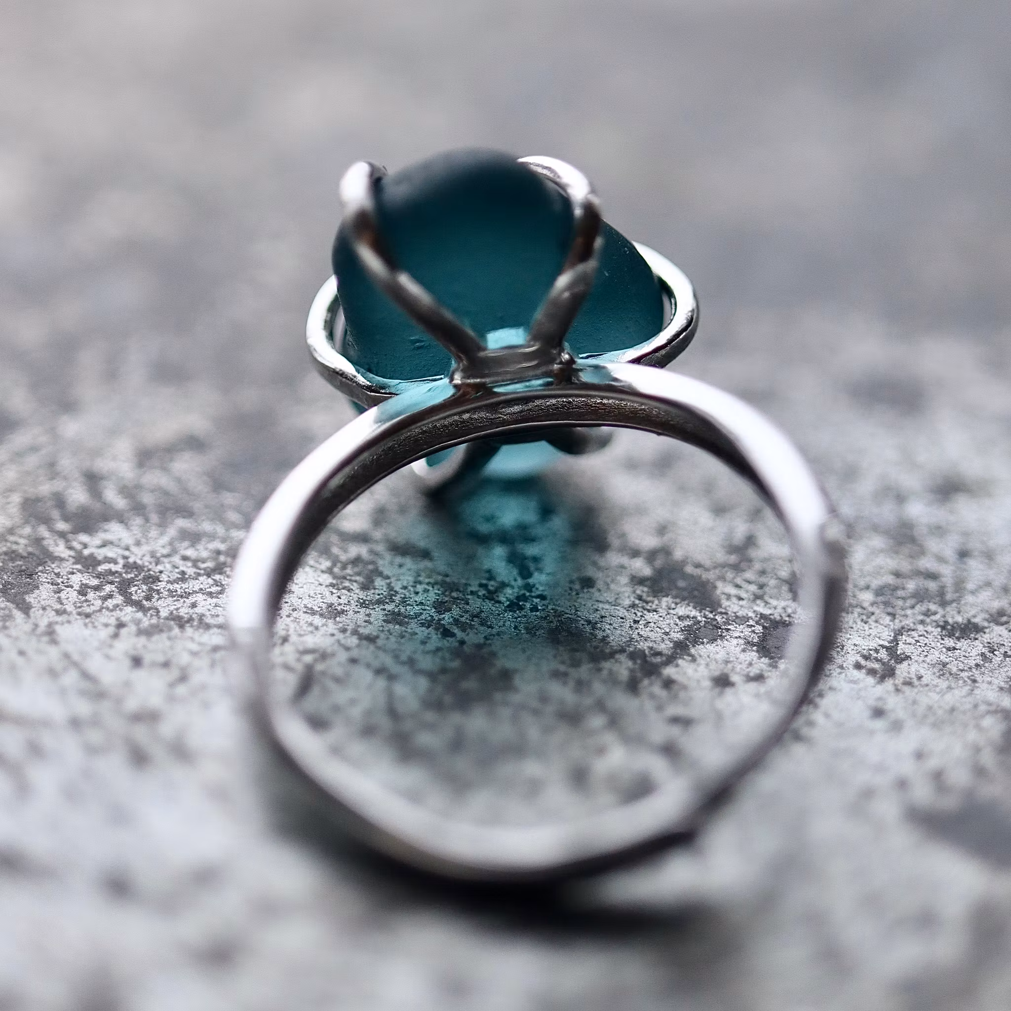 L'heure bleu ring