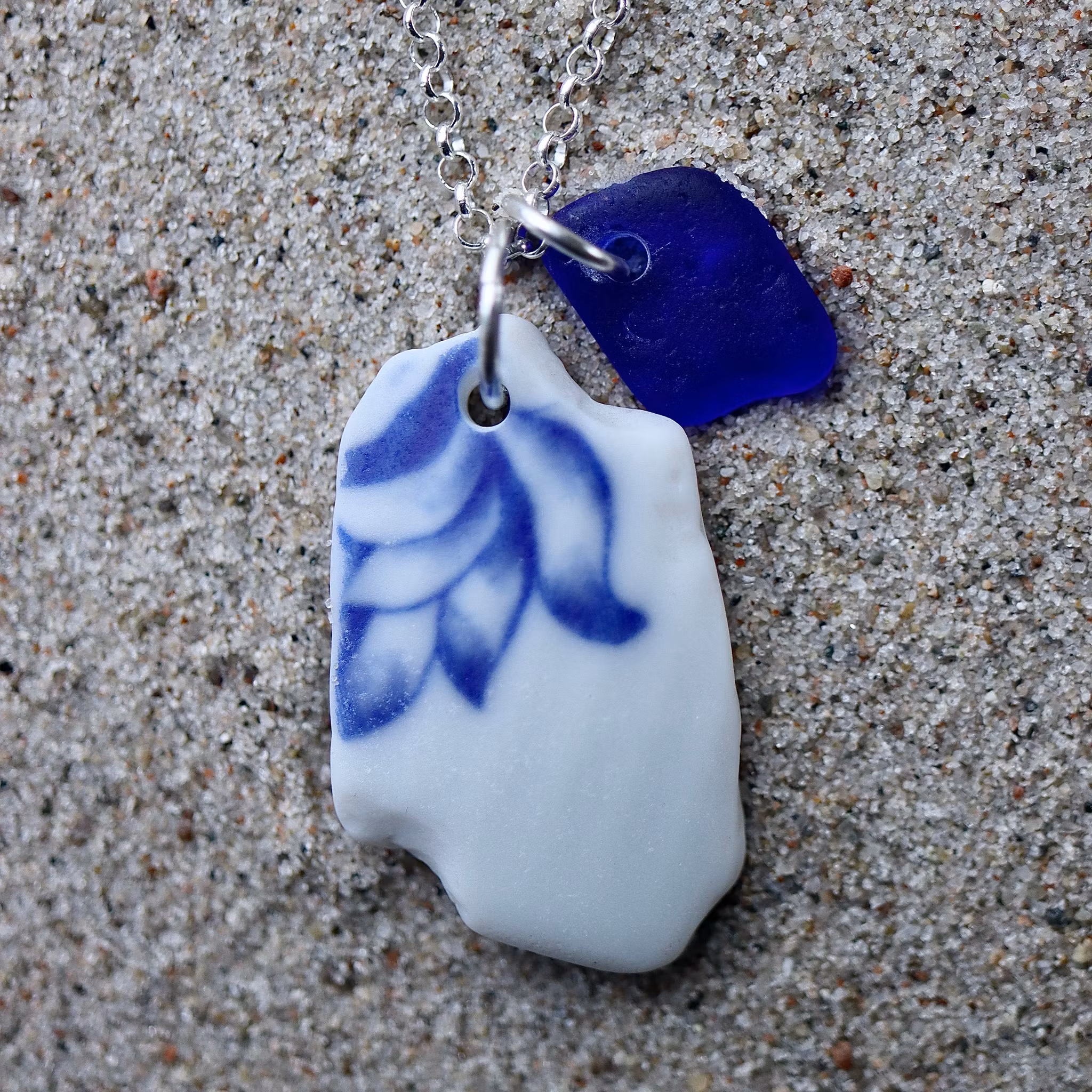 Perfect Match Blue Lotus halsband