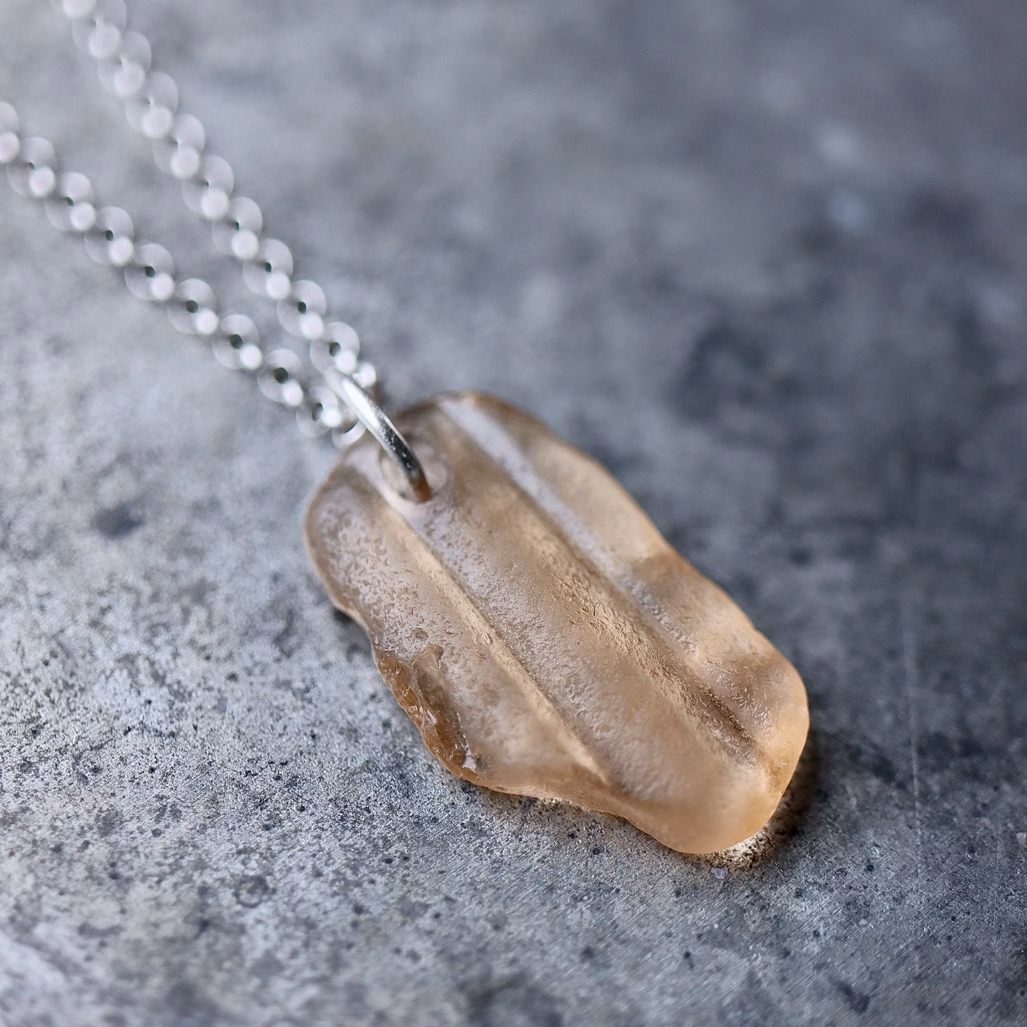 Apricot Crush halsband