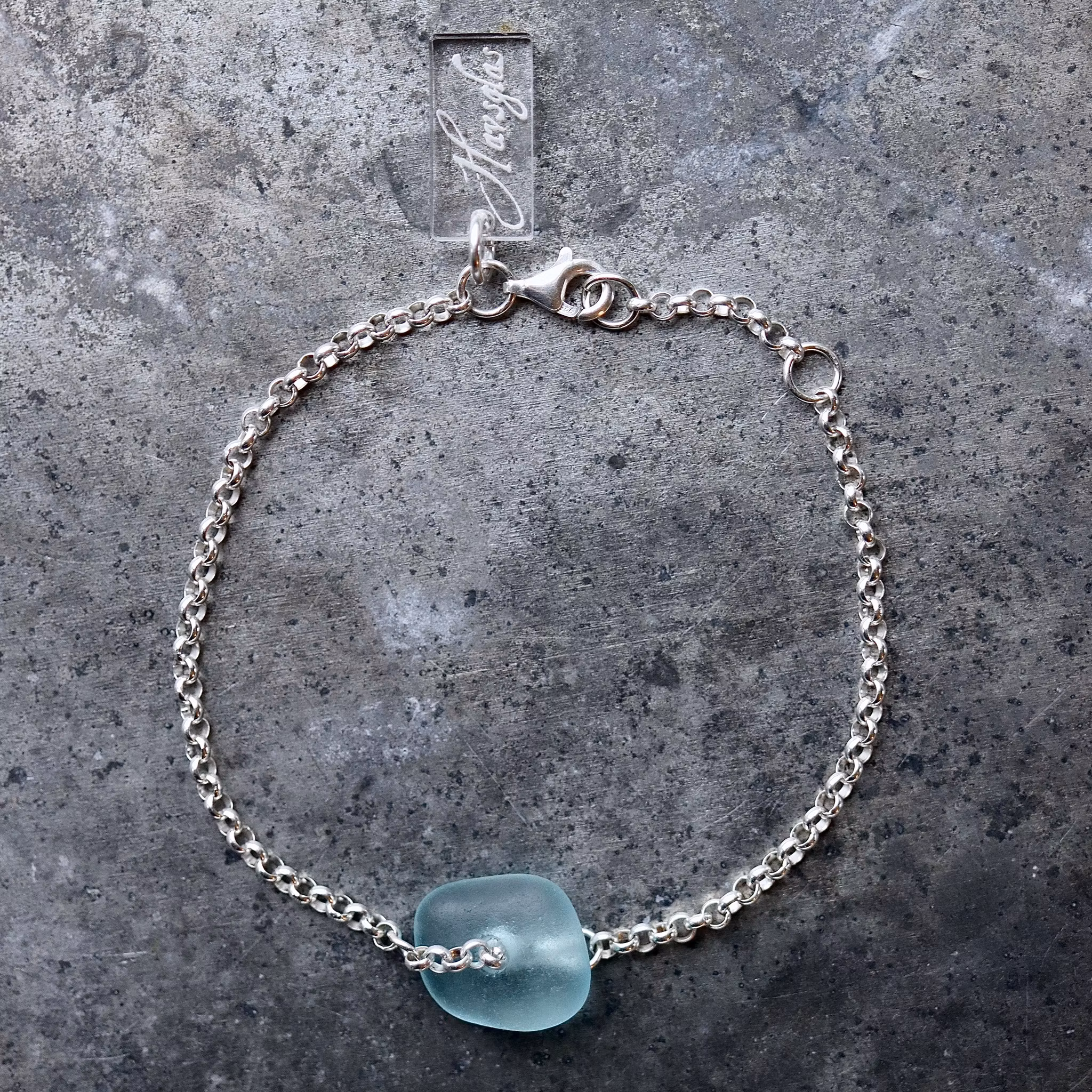 Oceans Of Blue armband