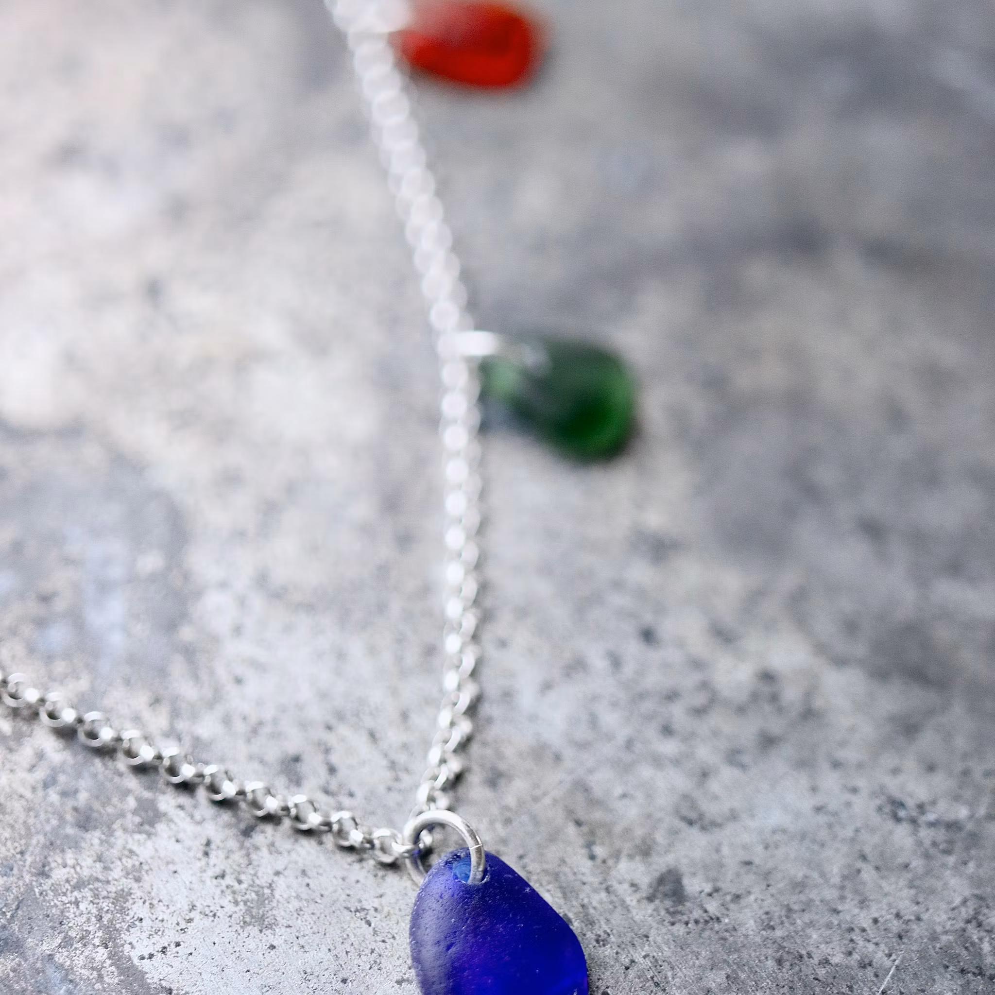 Treasure Hunter´s Magic Rainbow halsband