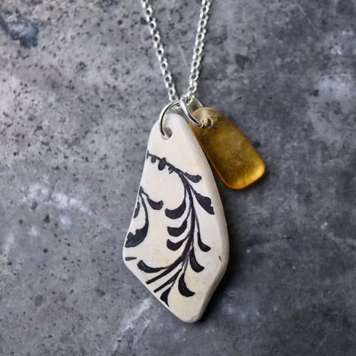 Perfect Match My Bohemian Rhapsody halsband