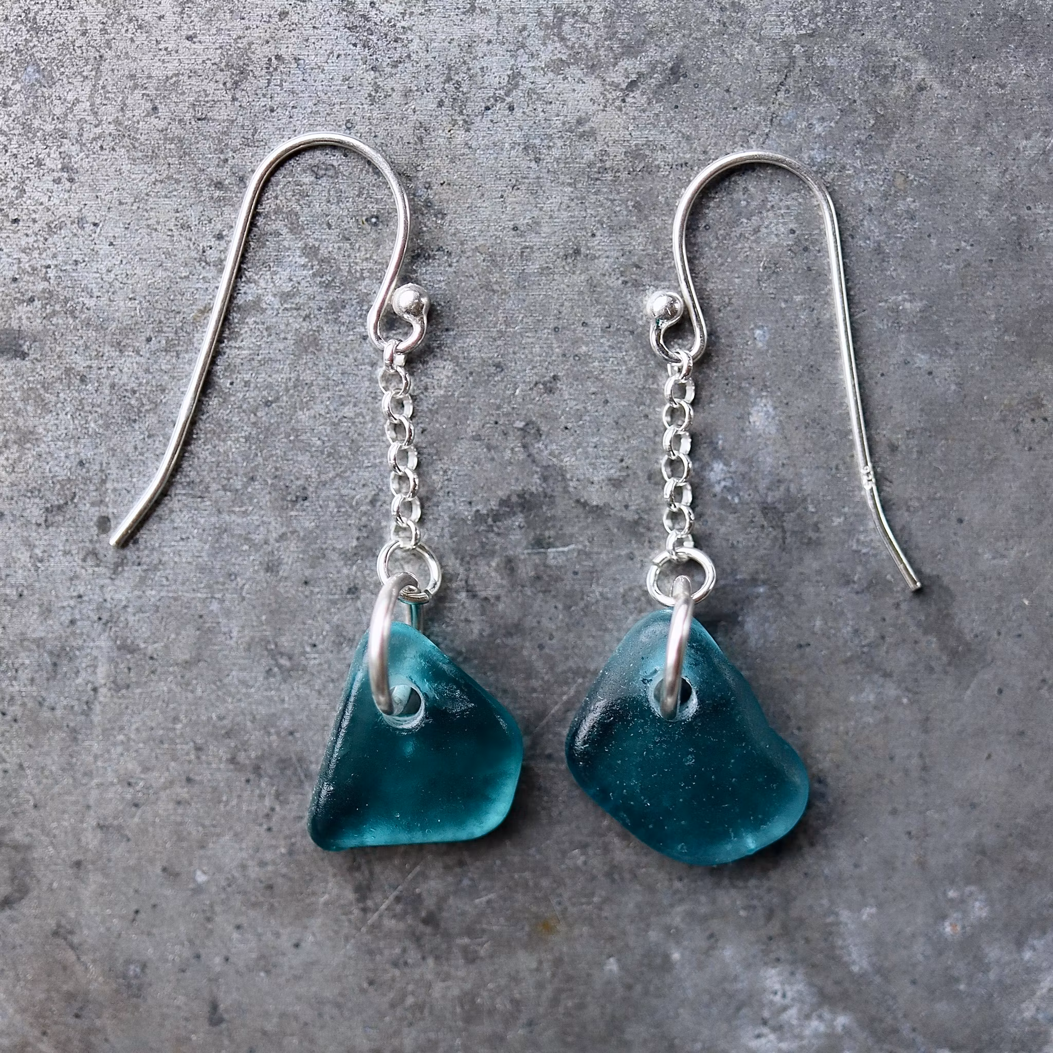 Raindrops On Silverstrings örhängen