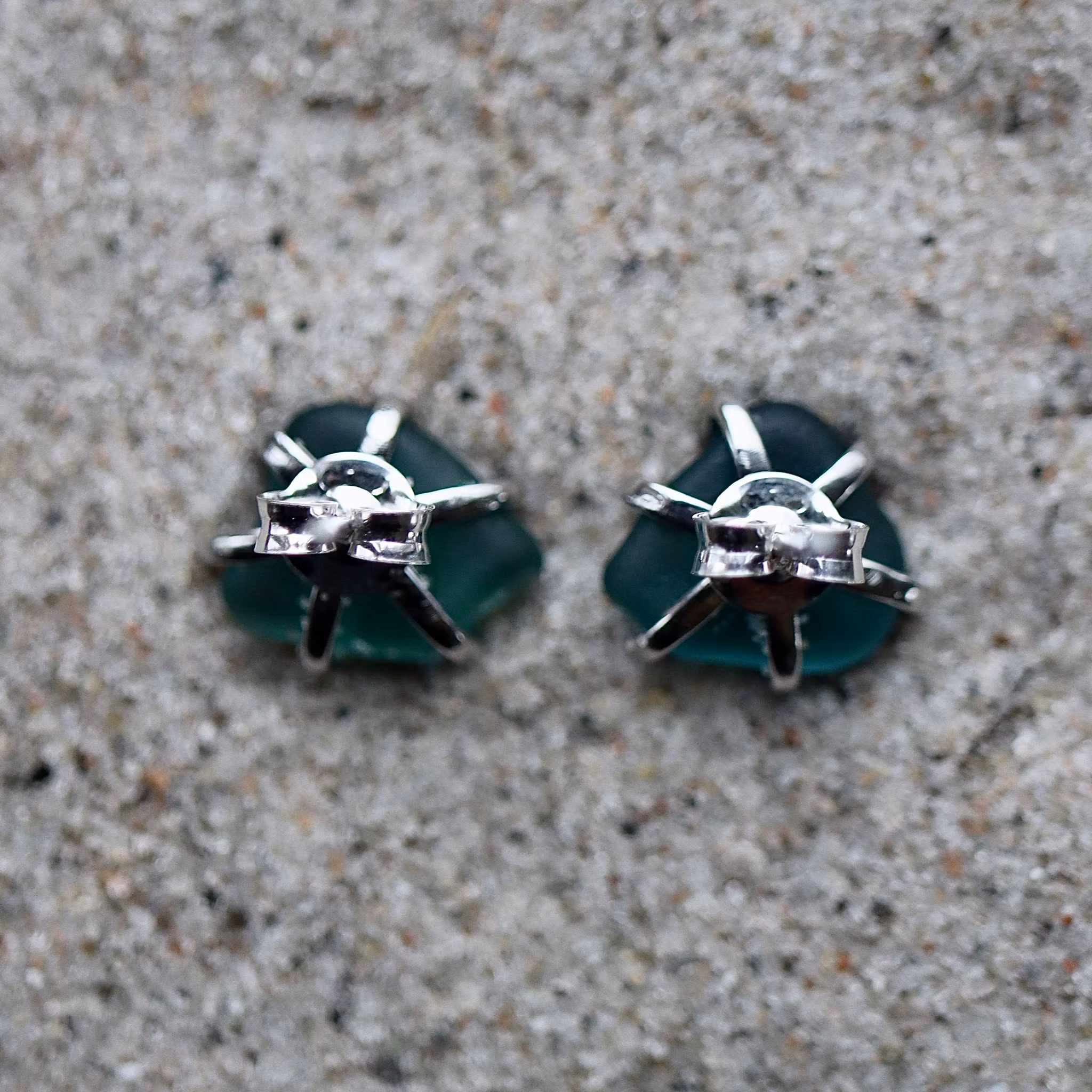 Oceanic Pieces stiftörhängen