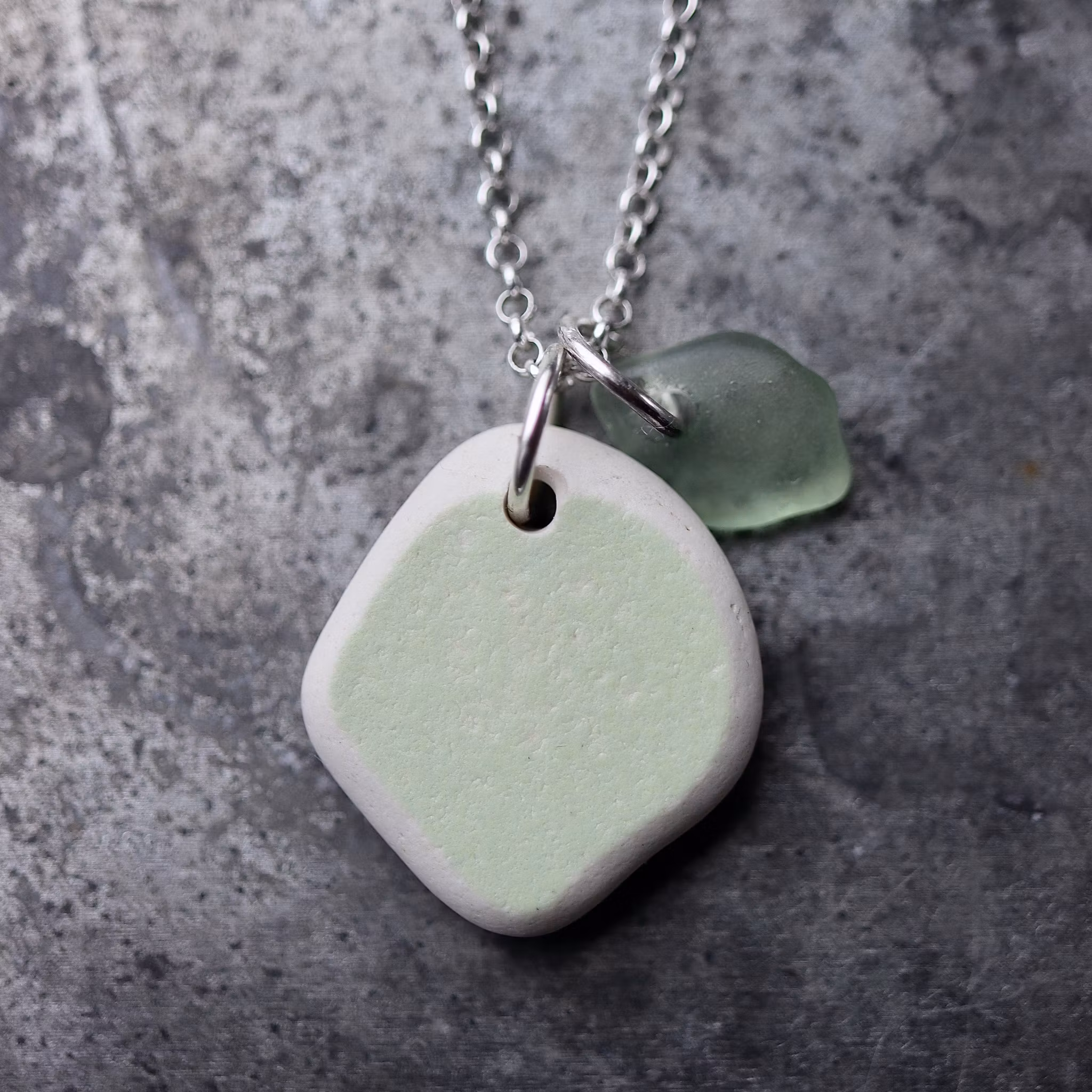 Perfect Match Soft Pear halsband