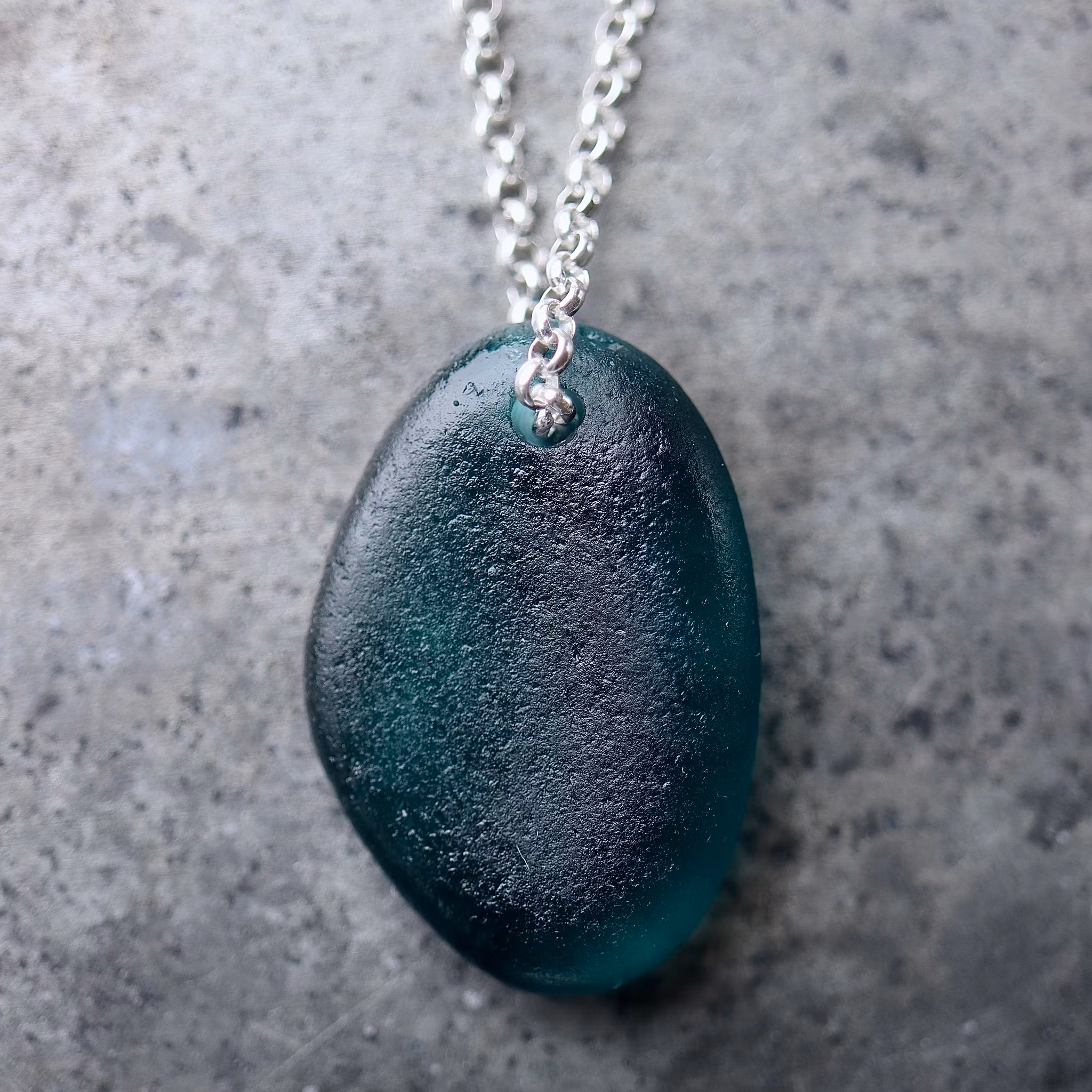 In To The Deep halsband