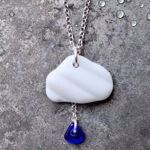 Wavy Raincloud halsband