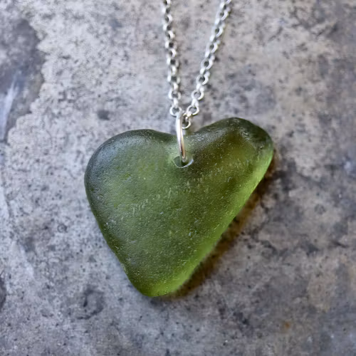 Cross My Heart halsband