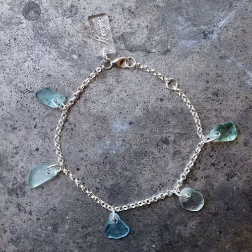 Treasure Hunter´s Lightblue Ocean armband