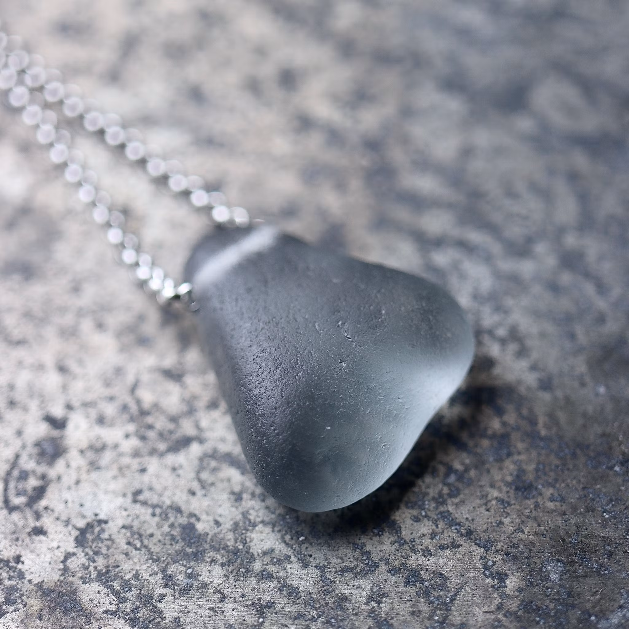 Great Gorgeous Grey halsband