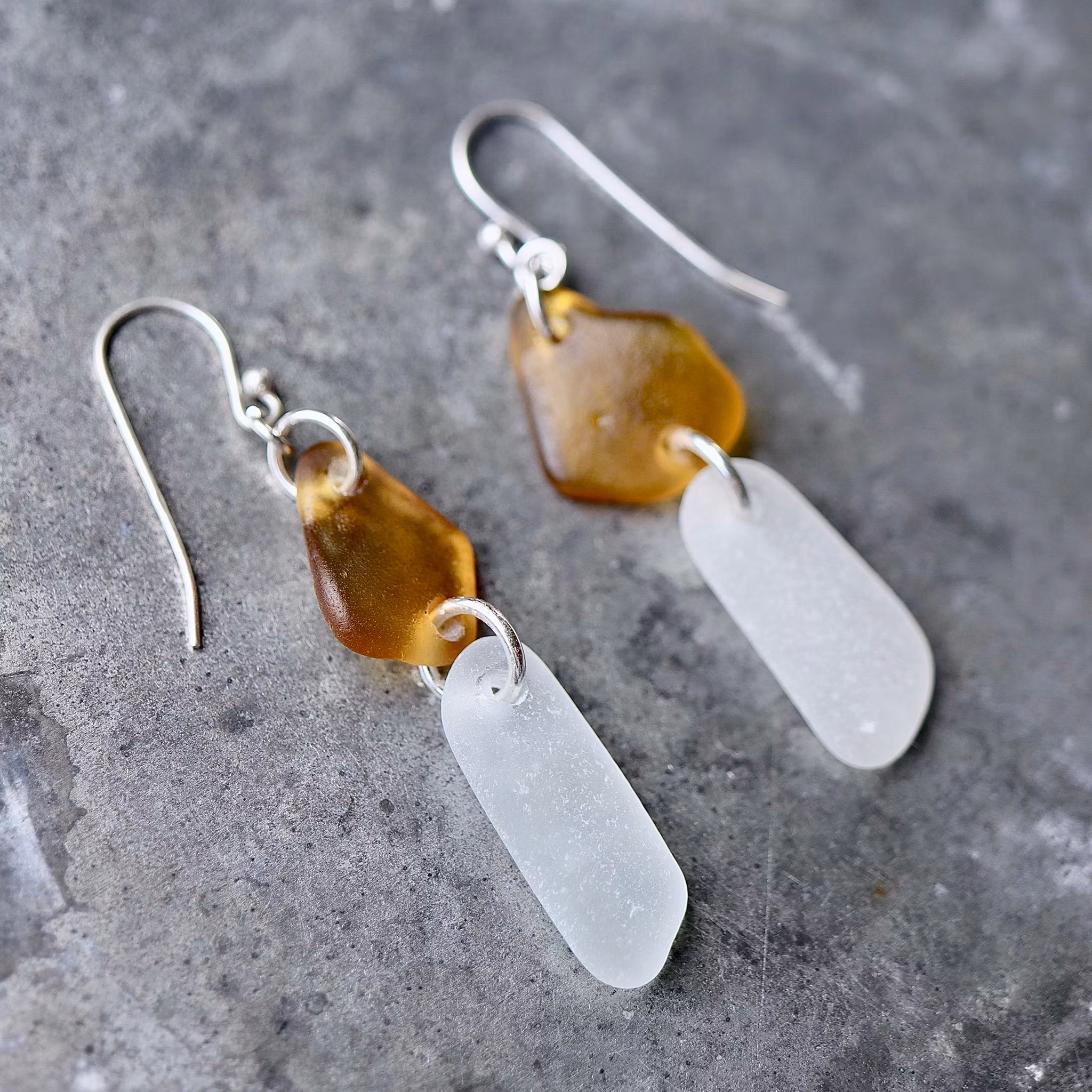 Lights In The Dark örhängen