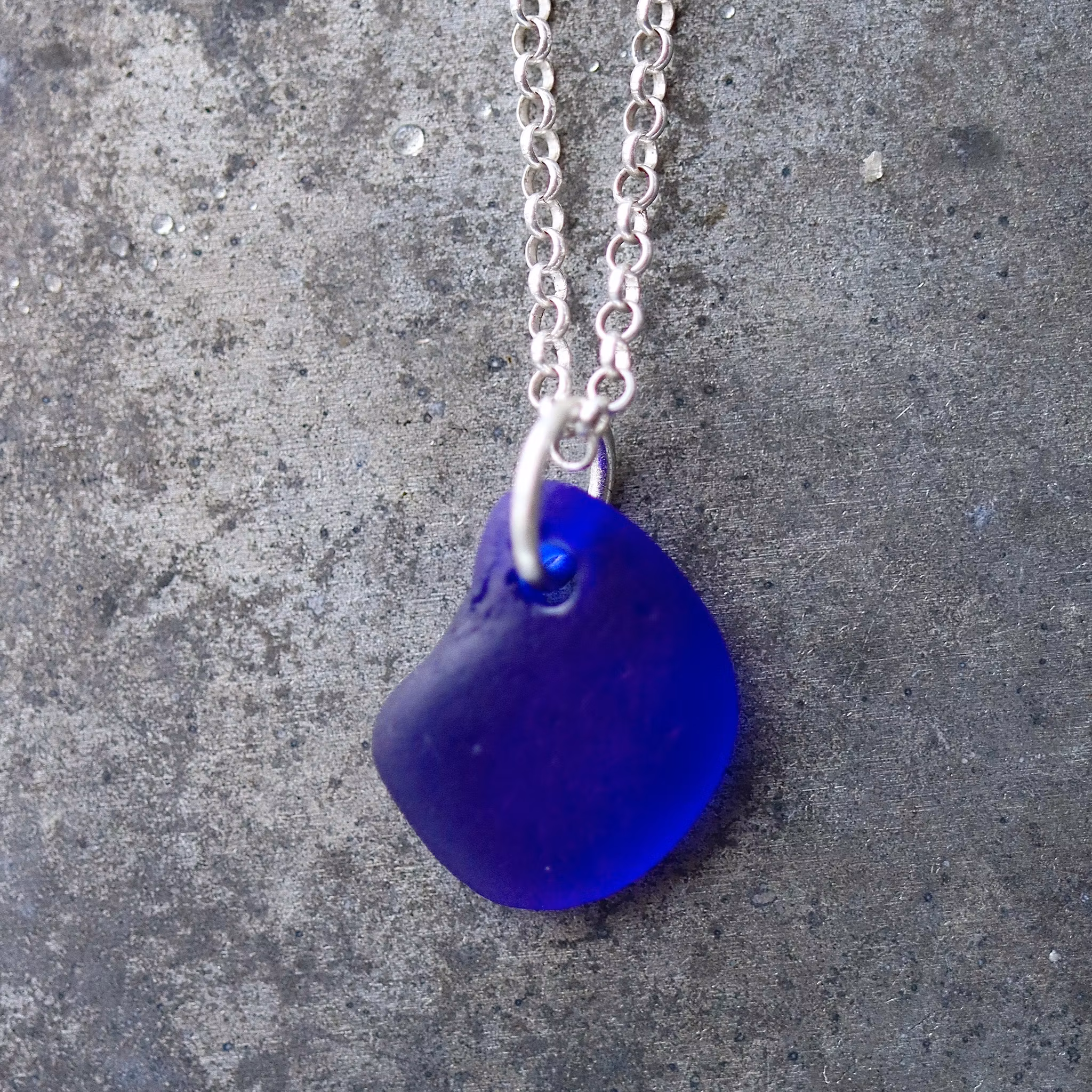 Bluest Blue halsband