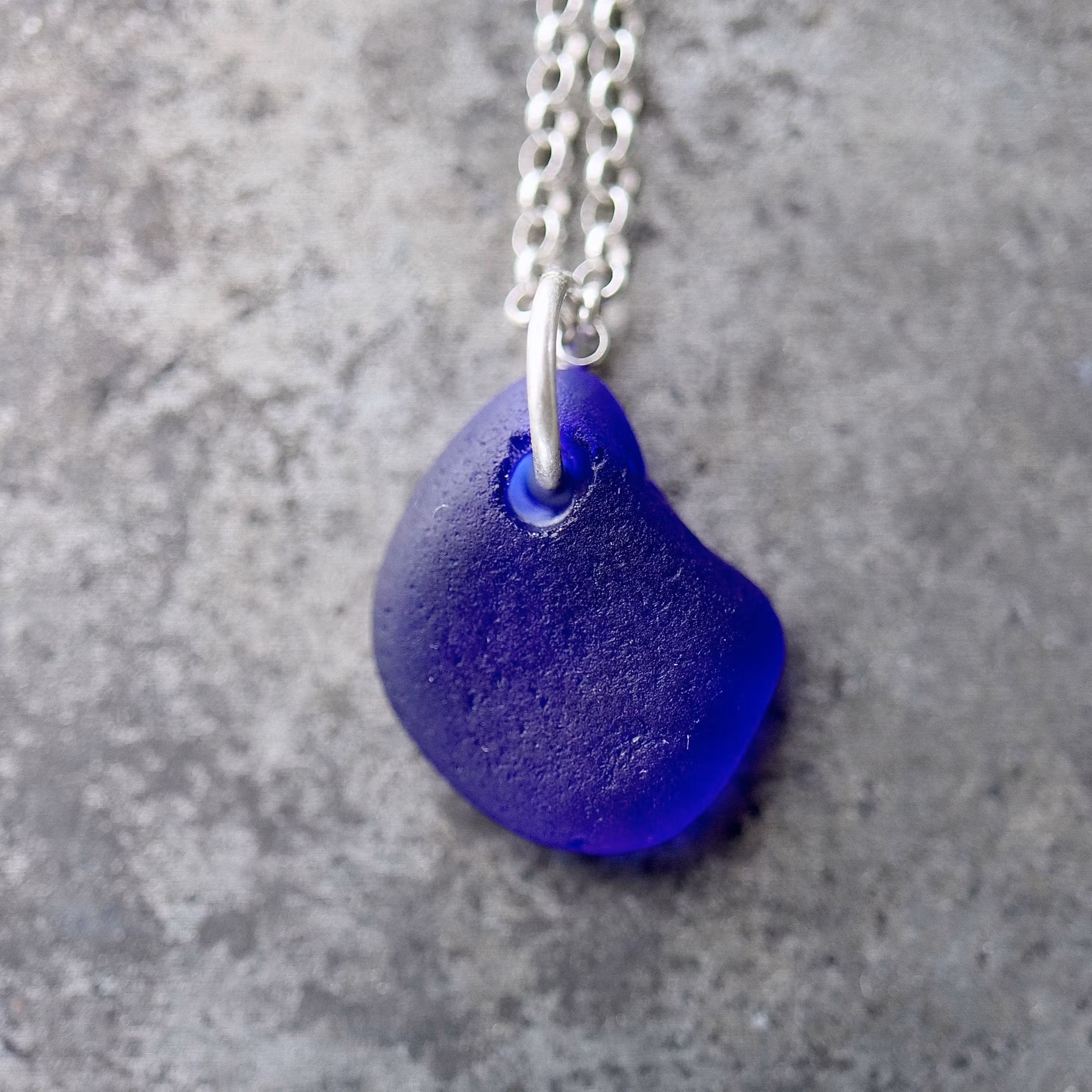 Bluest Blue halsband