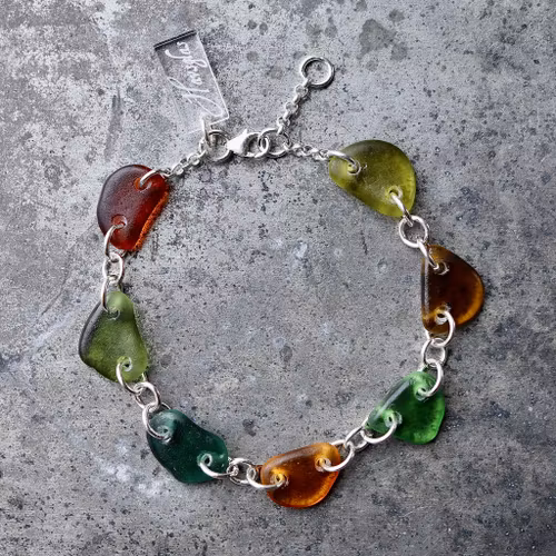 Seven Autumn Leaves armband