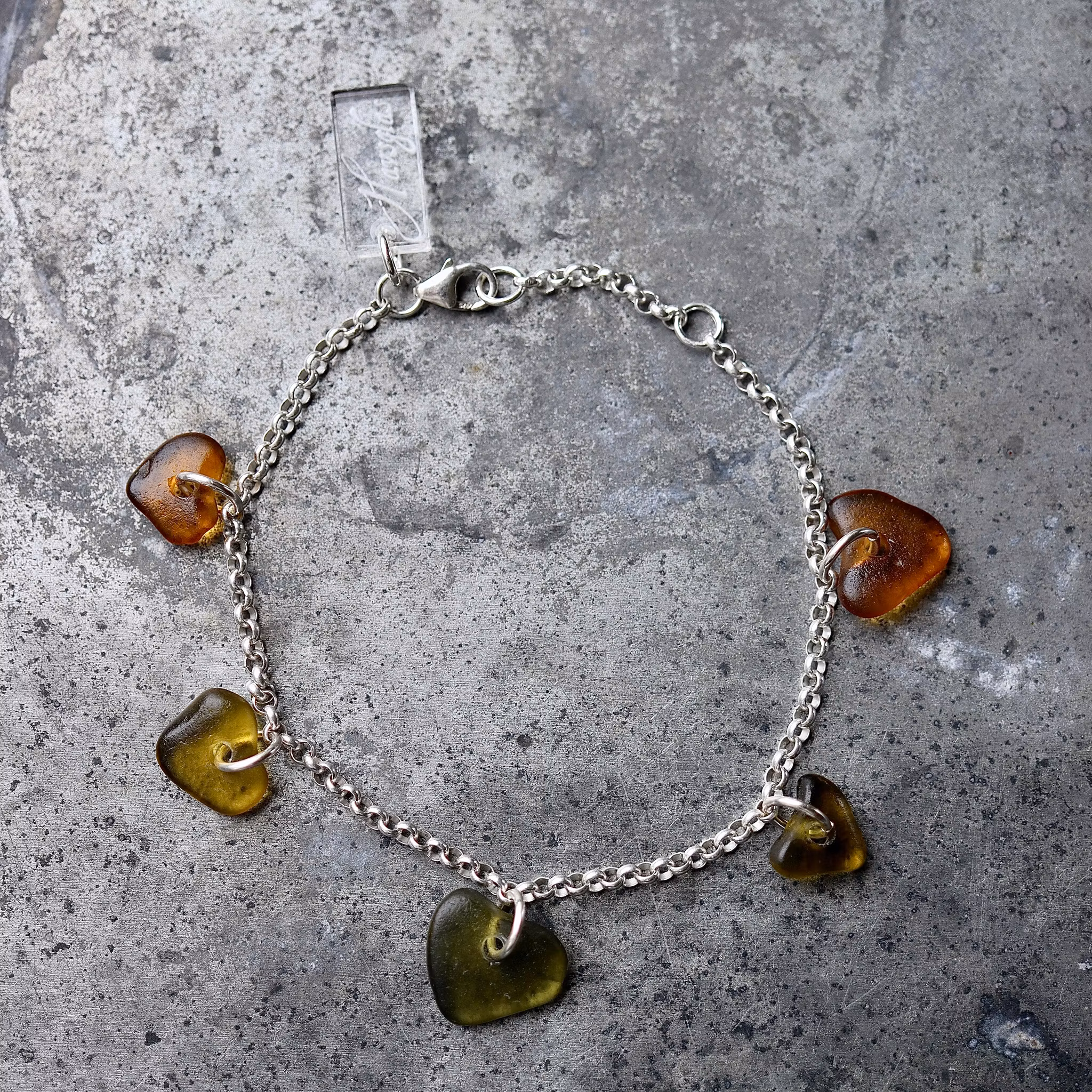 Treasure Hunter´s Autumn Hearts armband