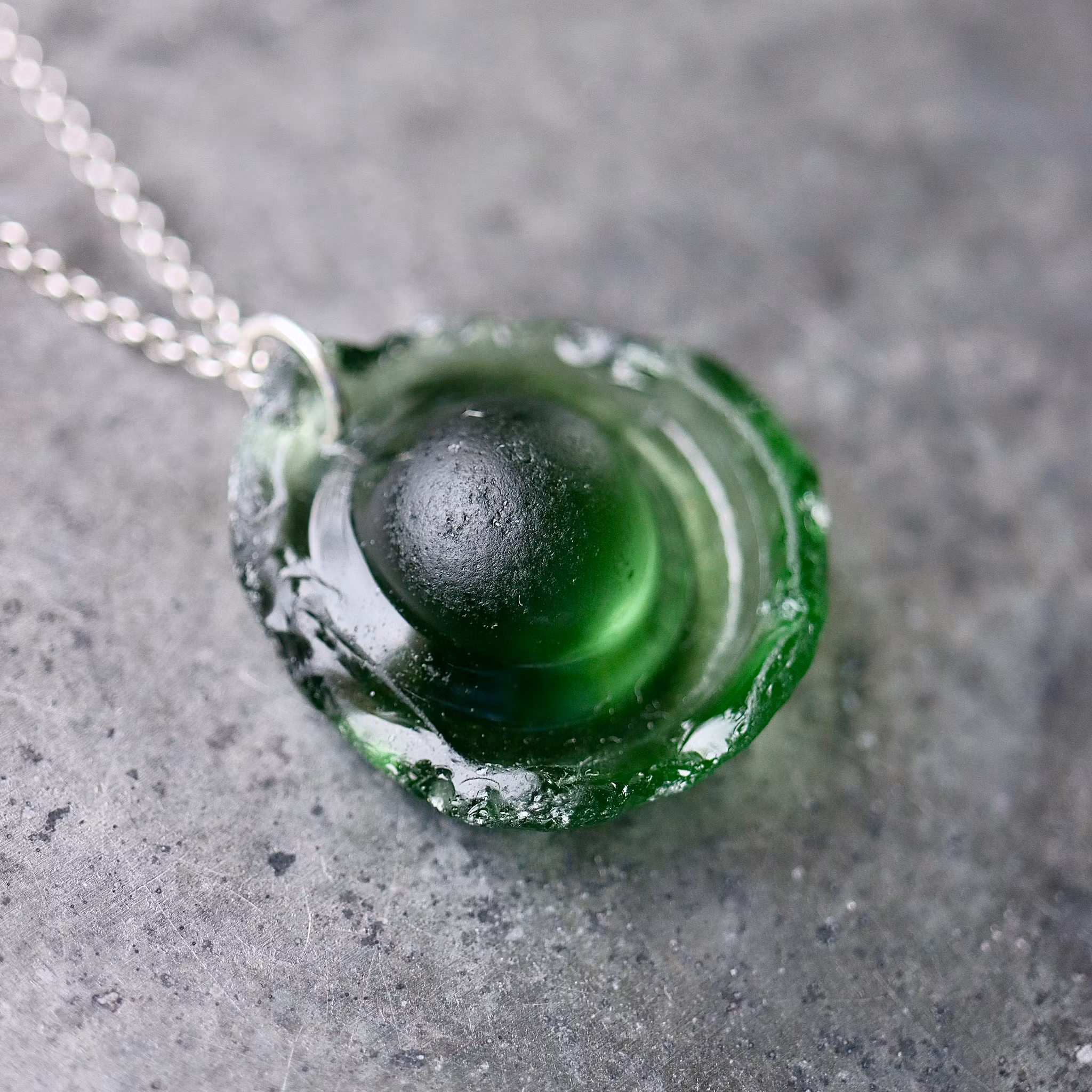 Green Sphere halsband