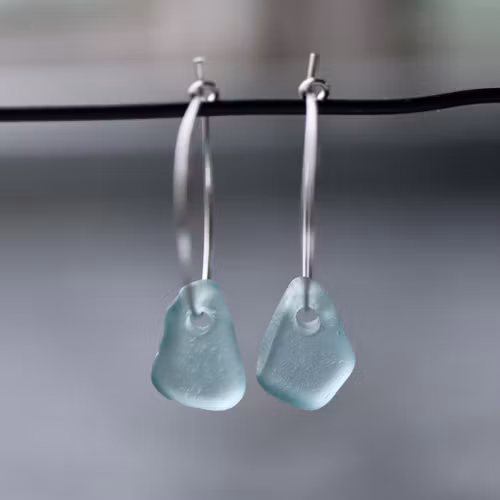 Small Loop Lightblue Love örhängen