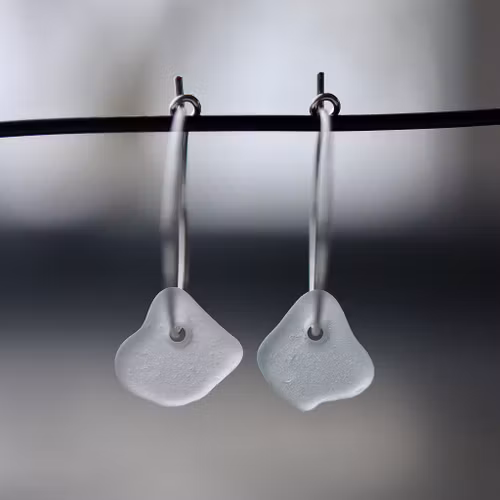 Small Loop Lovely örhängen