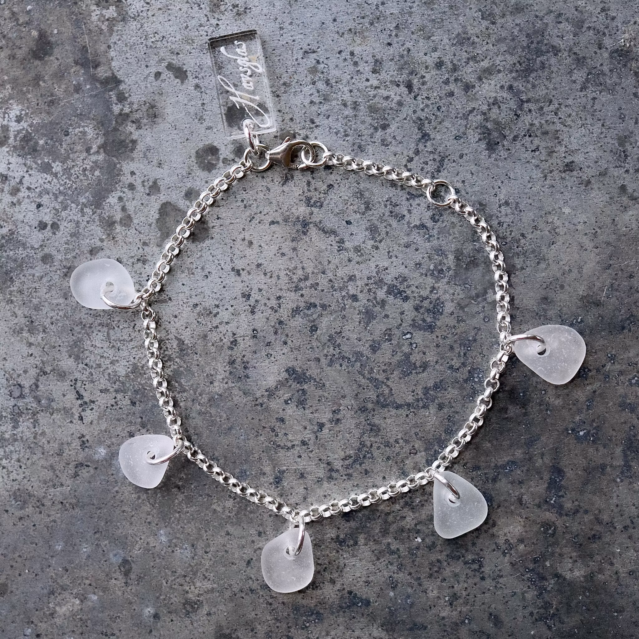 Treasure Hunter´s Soft White armband