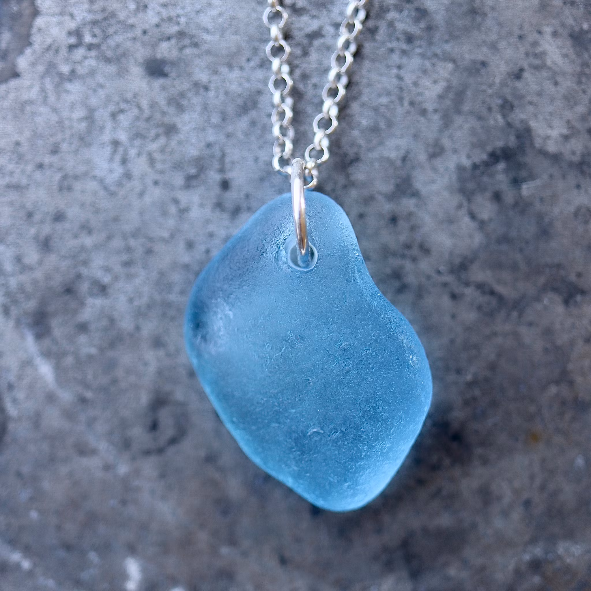 Electric Blue halsband