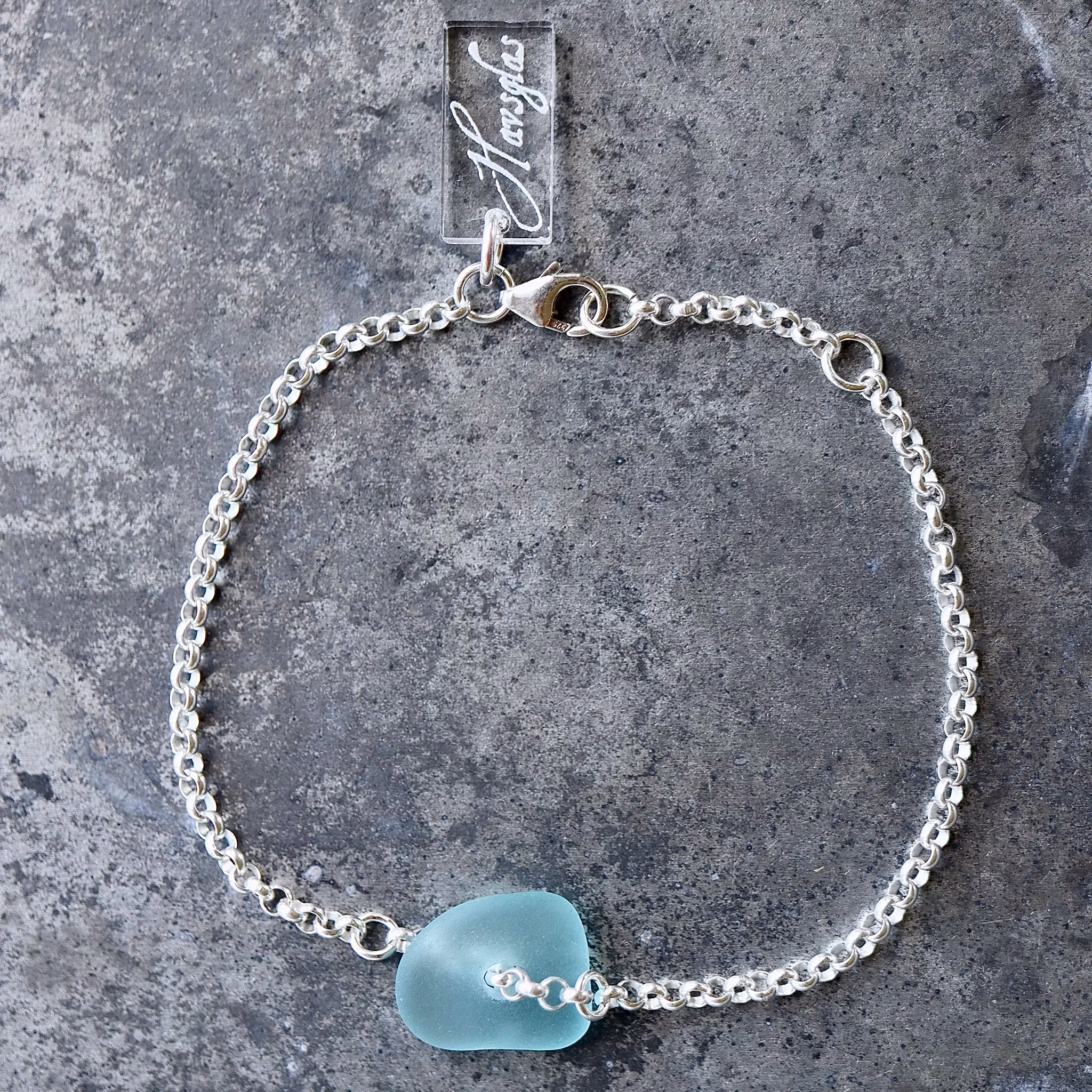 Perfect Blue armband