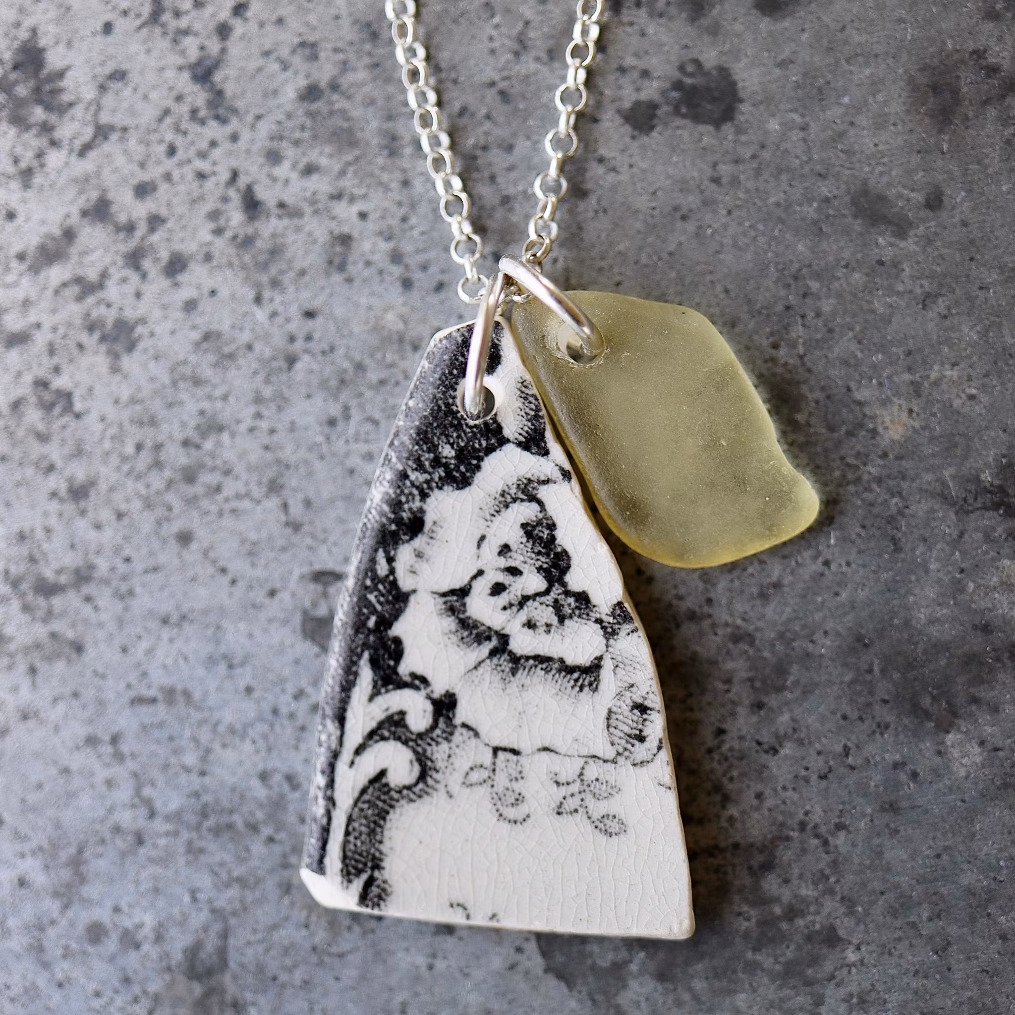 Perfect Match Lemon Rose halsband