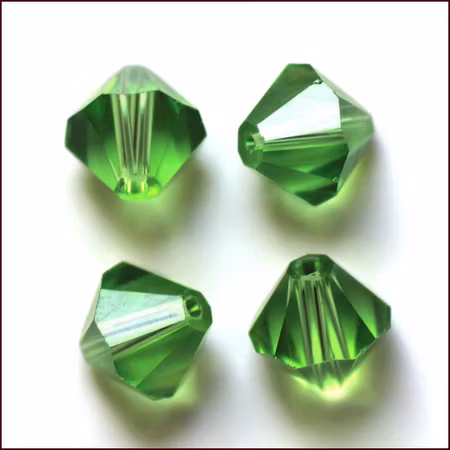 Lyxiga fasetterade Bicon glaspärlor - Klass AAA - klar grön - 10-p -6x6mm