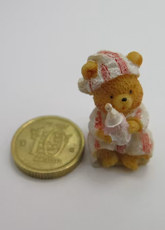 **Miniatyr** Nalle med nappflaska