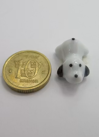 **Miniatyr** Porslins hund