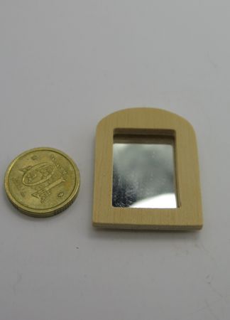 **Miniatyr** Spegel med omålad träram