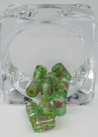 Glaspärlor avlånga Ljusgrön/gul