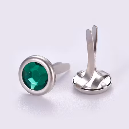 Brads 8mm - Rhinestone akryl grön 10st