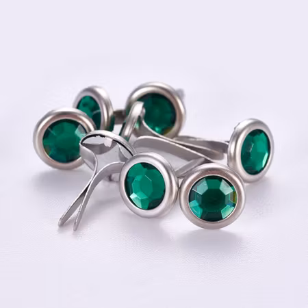 Brads 8mm - Rhinestone akryl grön 10st