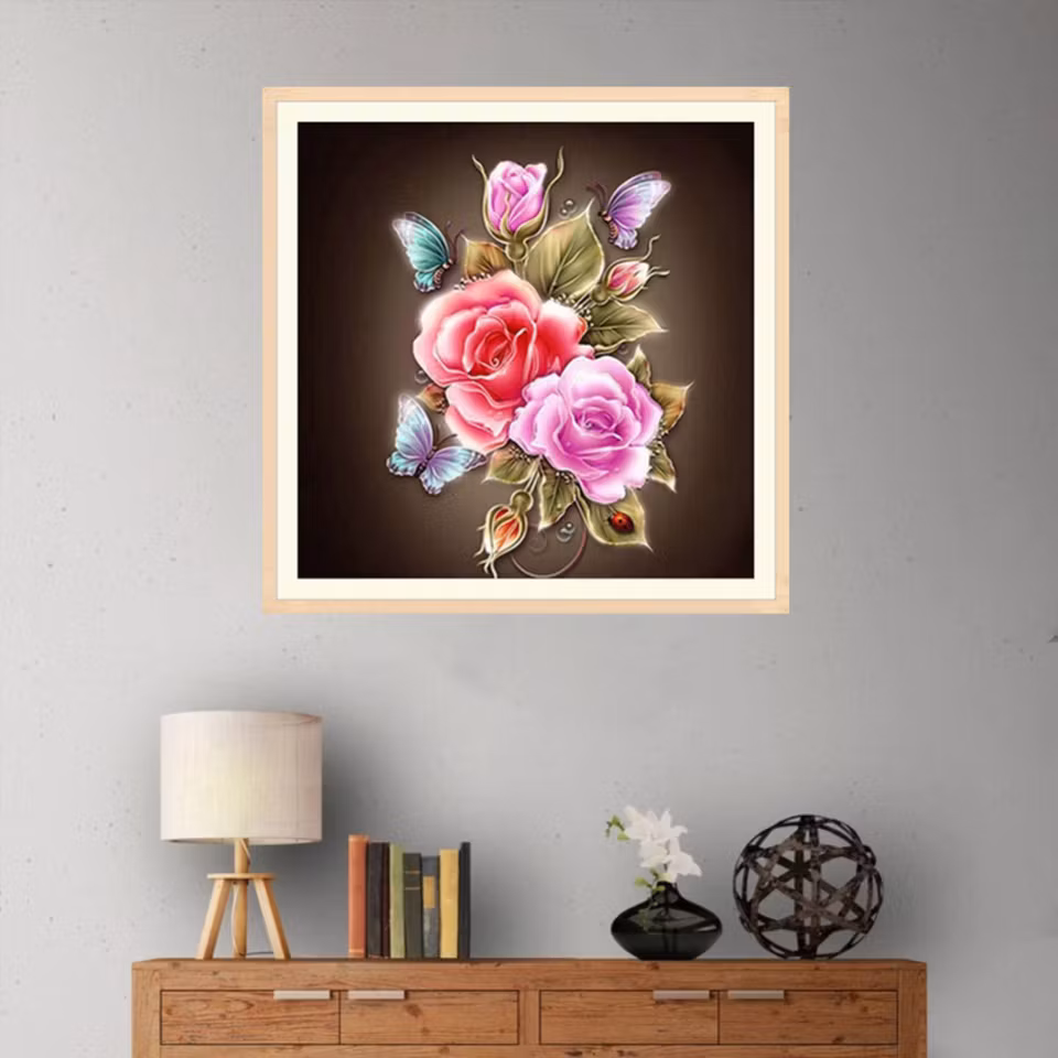 Ros fjäril - Diamond Painting   - 30x30