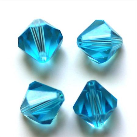 Lyxiga fasetterade Bicon glaspärlor - Klass AAA - cyan - 10-p -8x8mm