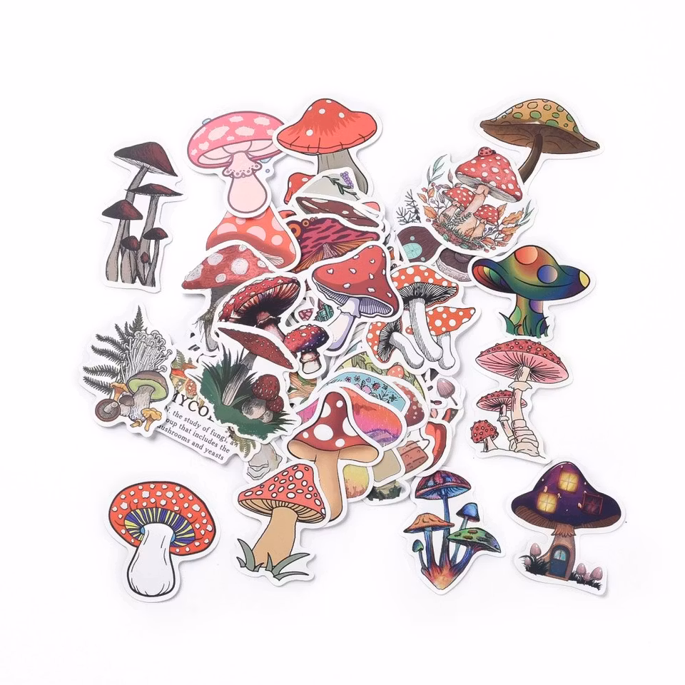 Stickers till scrapbooking - tecknade svampar - 50st