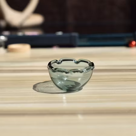 **Miniatyr** Glasskål - medium havsgrön