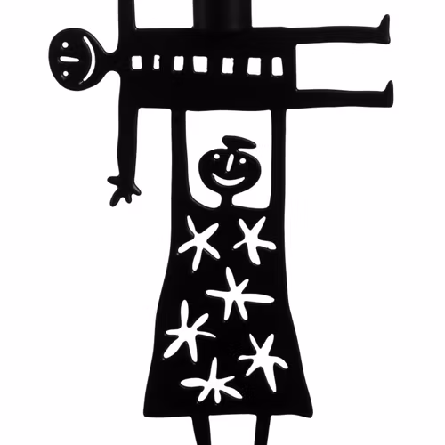 Ljusstake i svart plåt – lyftet