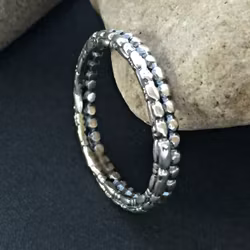 Linn - Rå silverring med kulmönster